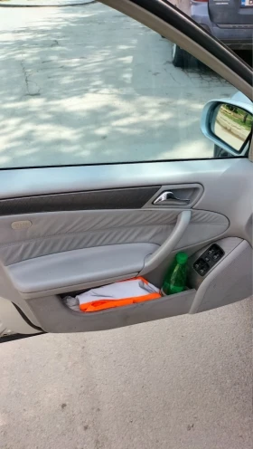 Mercedes-Benz C 220, снимка 7