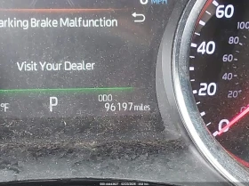 Toyota Camry 2.5L I-4 DI, DOHC, VVT, 206HP Front Wheel Drive, снимка 16