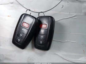 Toyota Camry 2.5L I-4 DI, DOHC, VVT, 206HP Front Wheel Drive, снимка 11