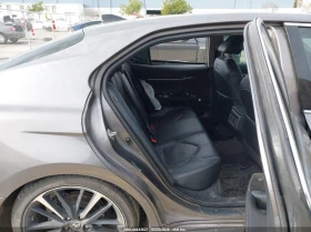 Toyota Camry 2.5L I-4 DI, DOHC, VVT, 206HP Front Wheel Drive, снимка 8