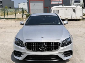 Mercedes-Benz E 220 4 матик AMG, снимка 2