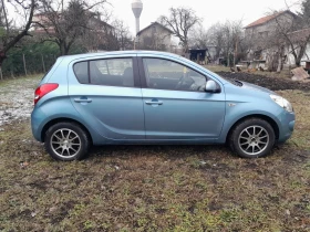 Hyundai I20, снимка 4