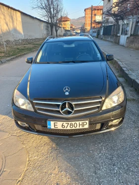 Снимка Mercedes-Benz C 220