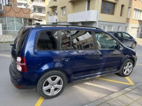 VW Touran 1.6MPI-102KC, снимка 12 - Автомобили и джипове - 53694805