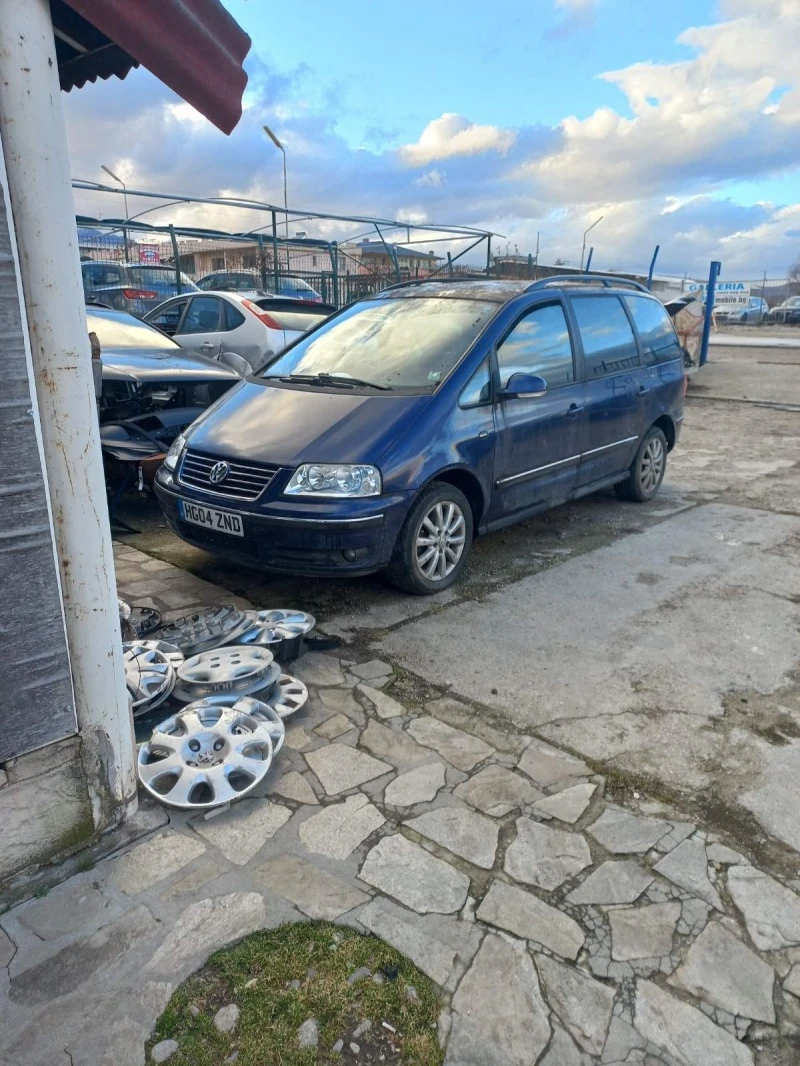 VW Sharan, снимка 1 - Автомобили и джипове - 44321922