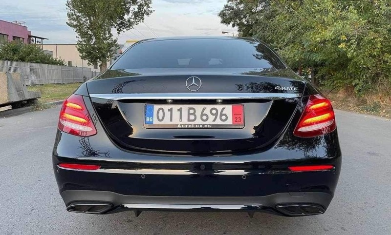 Mercedes-Benz E 350 AMG Premium line , Digital, Head up, F1, снимка 4 - Автомобили и джипове - 45335606