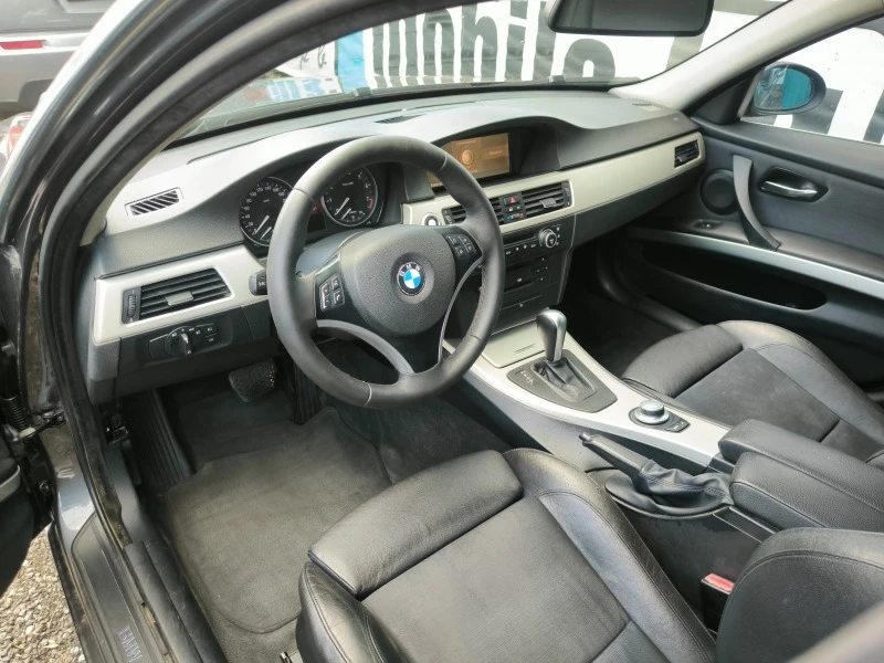 BMW 325 Xi швейцария navi xenon avtomatic, снимка 8 - Автомобили и джипове - 46495314