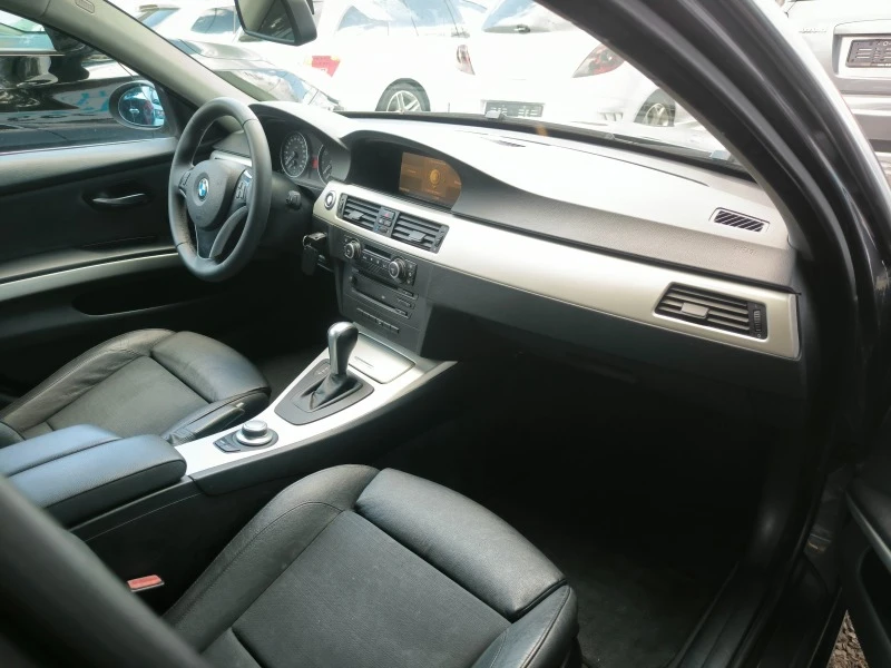 BMW 325 Xi швейцария navi xenon avtomatic, снимка 10 - Автомобили и джипове - 46495314