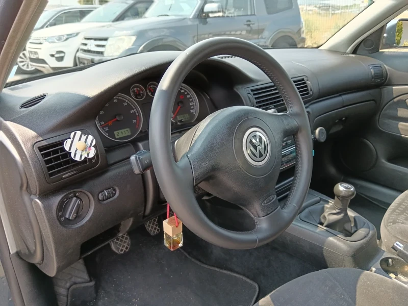 VW Passat 2.0i Gaz COMFORTLINE, снимка 7 - Автомобили и джипове - 47184605