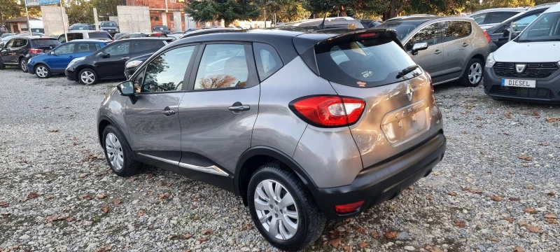 Renault Captur 1.5dci+ Navi, снимка 3 - Автомобили и джипове - 47437458