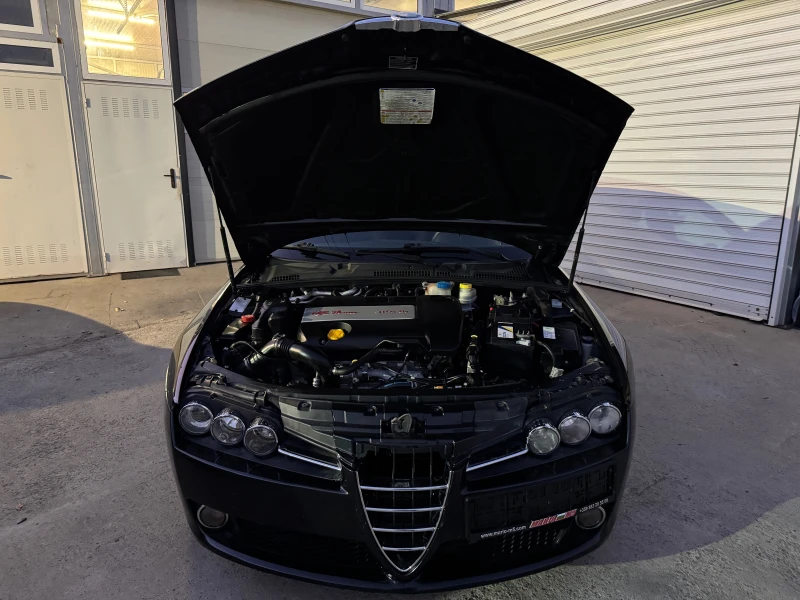 Alfa Romeo 159 sportwagon 1, 9 JTD 120 к.с., снимка 15 - Автомобили и джипове - 47839472