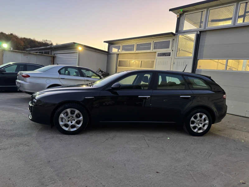 Alfa Romeo 159 sportwagon 1, 9 JTD 120 к.с., снимка 5 - Автомобили и джипове - 47839472