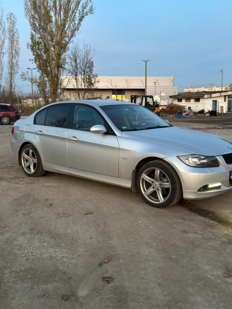 BMW 320 320i, снимка 2 - Автомобили и джипове - 48015935