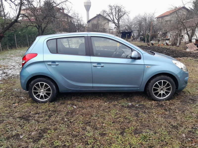 Hyundai I20, снимка 4 - Автомобили и джипове - 48590048