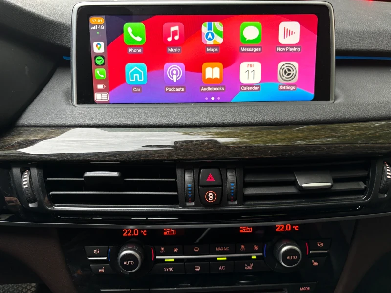 BMW X5 F15 35i M-Пакет * Carplay * Подгрев * Панорама * , снимка 8 - Автомобили и джипове - 48654121