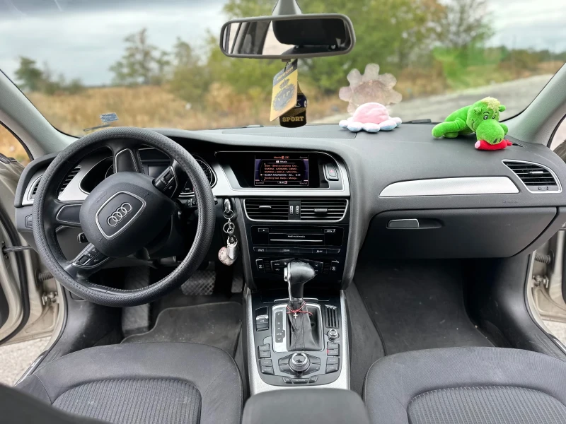Audi A4 Avant, снимка 8 - Автомобили и джипове - 52451072