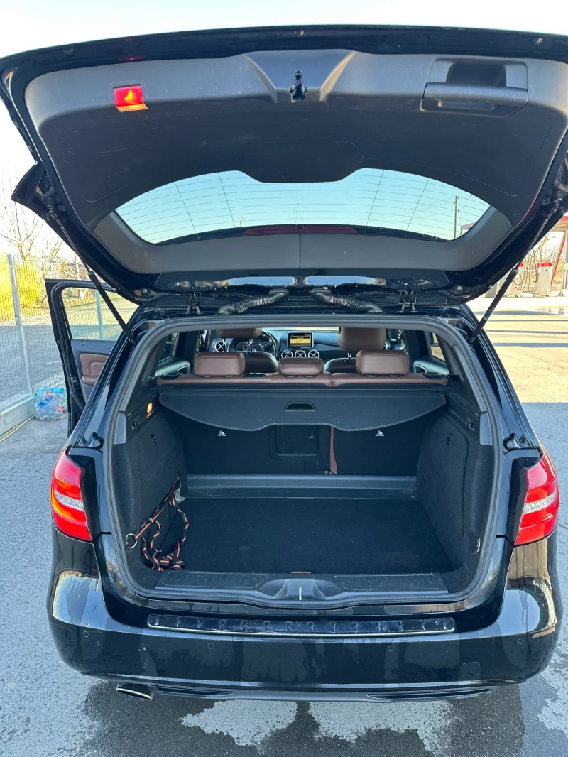Mercedes-Benz B 200 Blue Efficiency ПРОМО ЦЕНА ДО 15.12.25Г, снимка 6 - Автомобили и джипове - 52570975