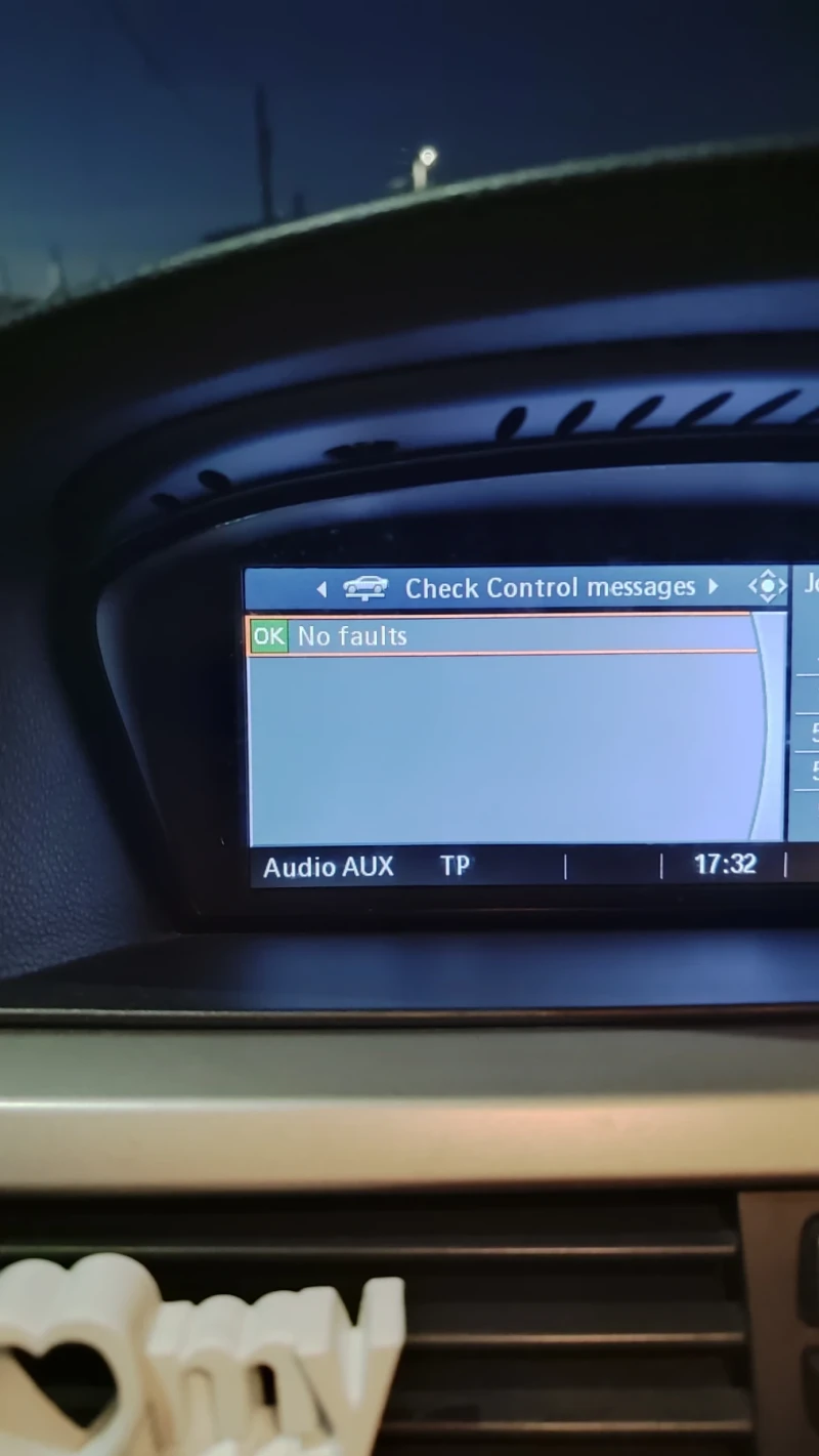 BMW 330, снимка 10 - Автомобили и джипове - 52929957