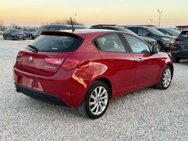 Alfa Romeo Giulietta 1.6 JTDm2, снимка 4 - Автомобили и джипове - 52937815