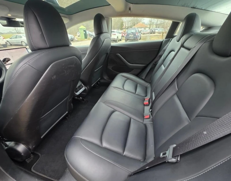 Tesla Model 3  4х4 Европейска Long Range, снимка 11 - Автомобили и джипове - 53422648