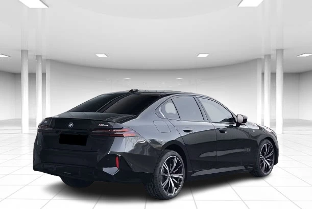 BMW i5 M60 xDrive M-Sport Pro = NEW = Гаранция - изображение 3