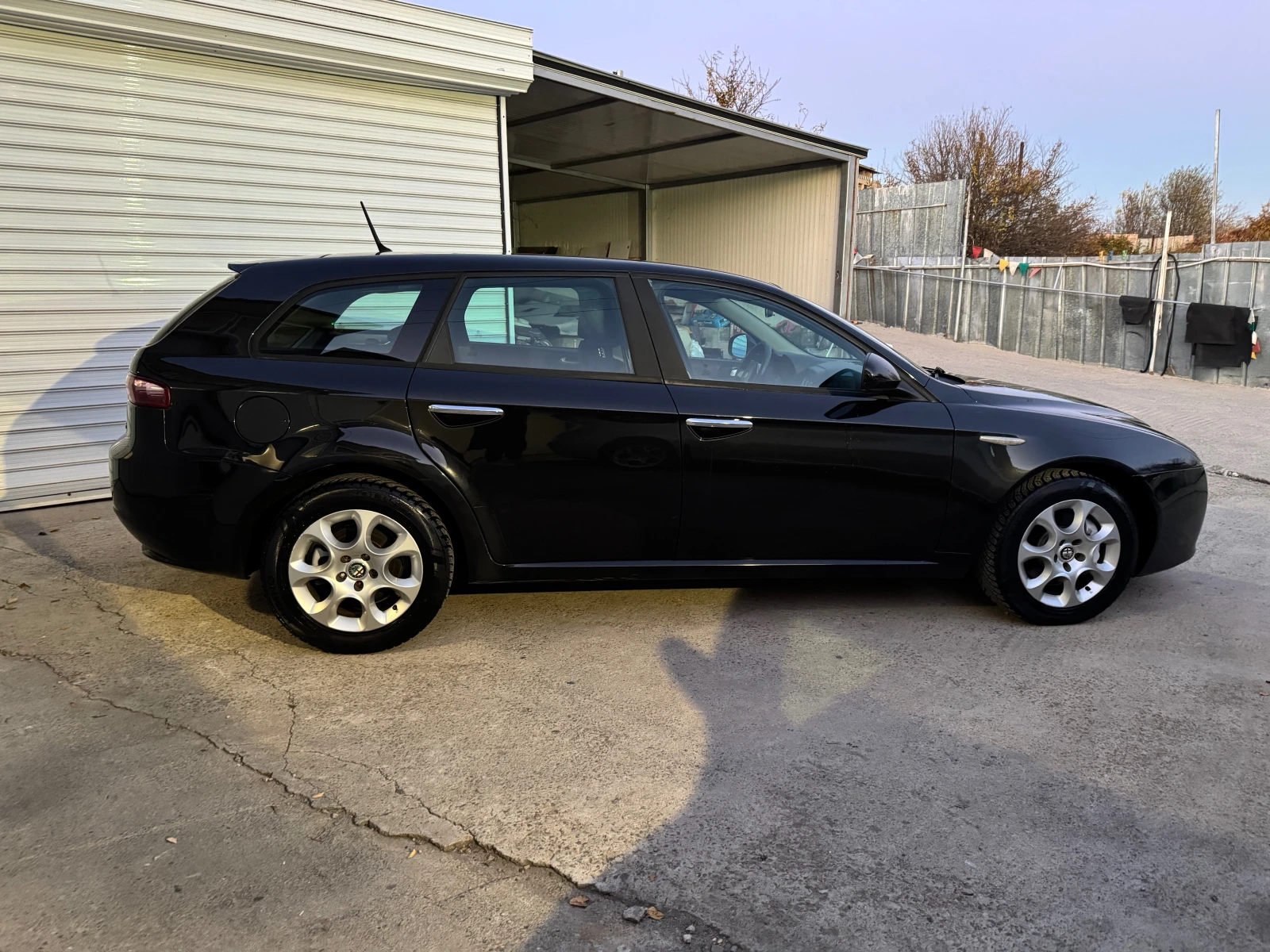 Alfa Romeo 159 sportwagon 1, 9 JTD 120 к.с. - изображение 4