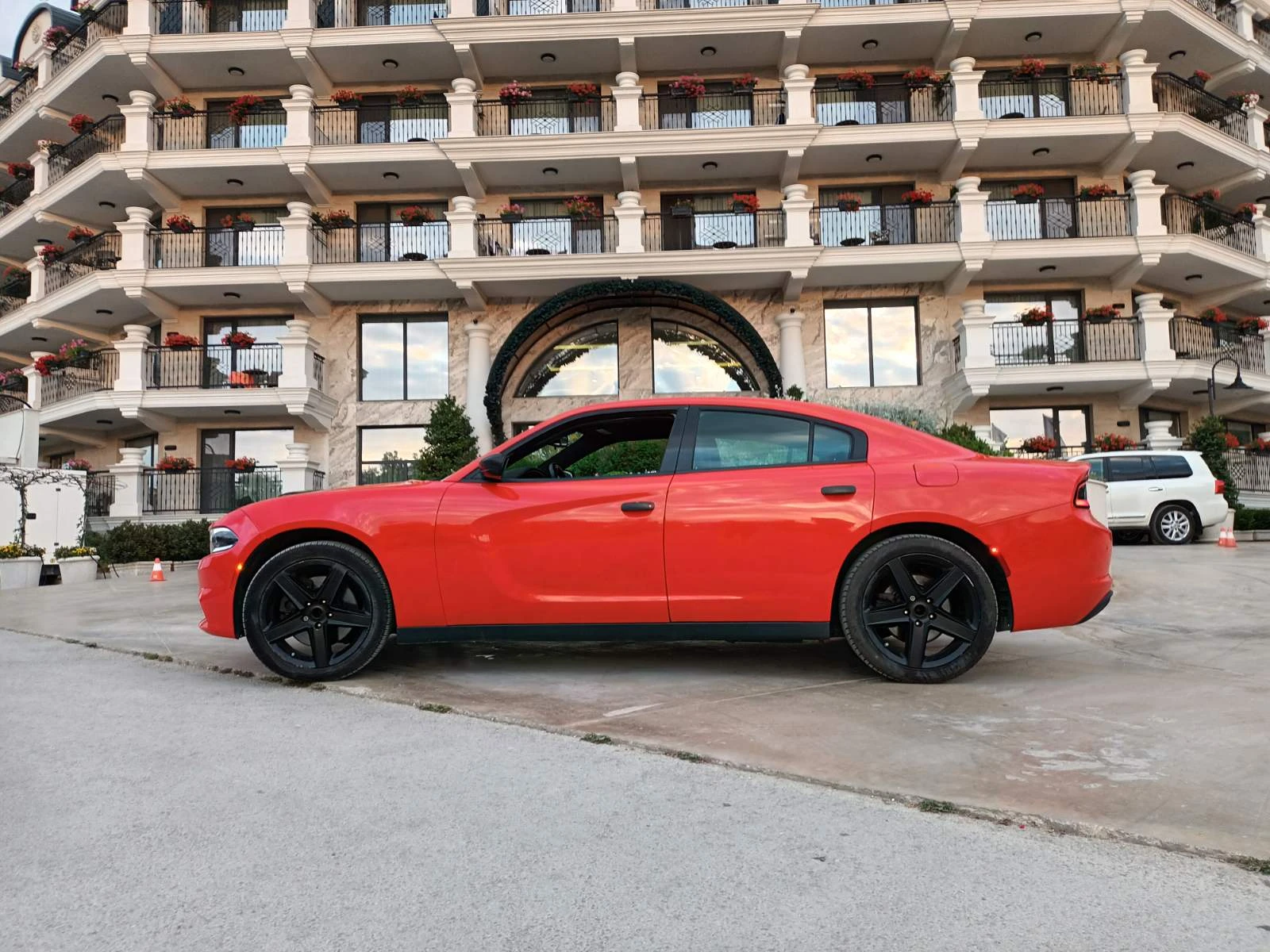 Dodge Charger Pursuit - изображение 5