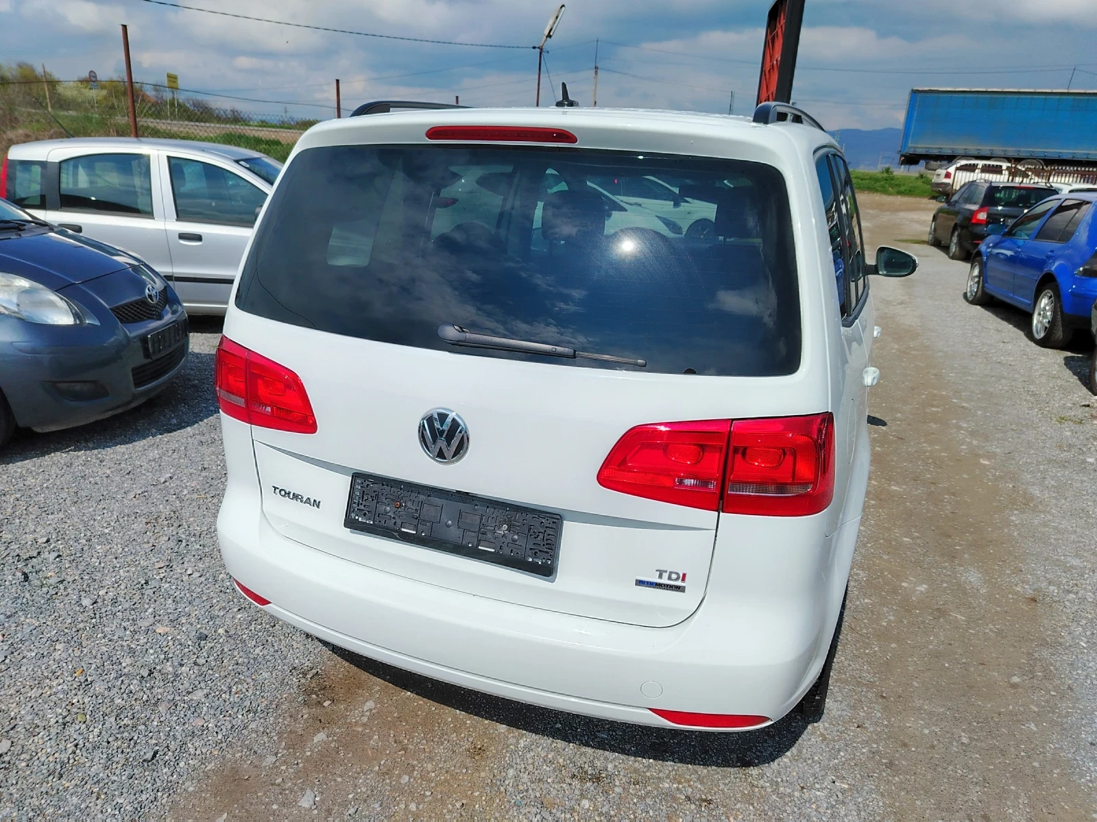 VW Touran 1.6 TDI KSENON, LED  - изображение 8