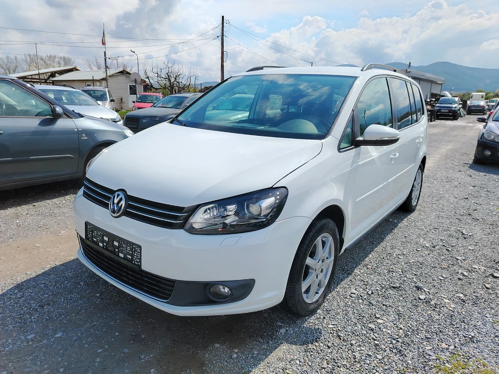 VW Touran 1.6 TDI KSENON, LED  - изображение 6