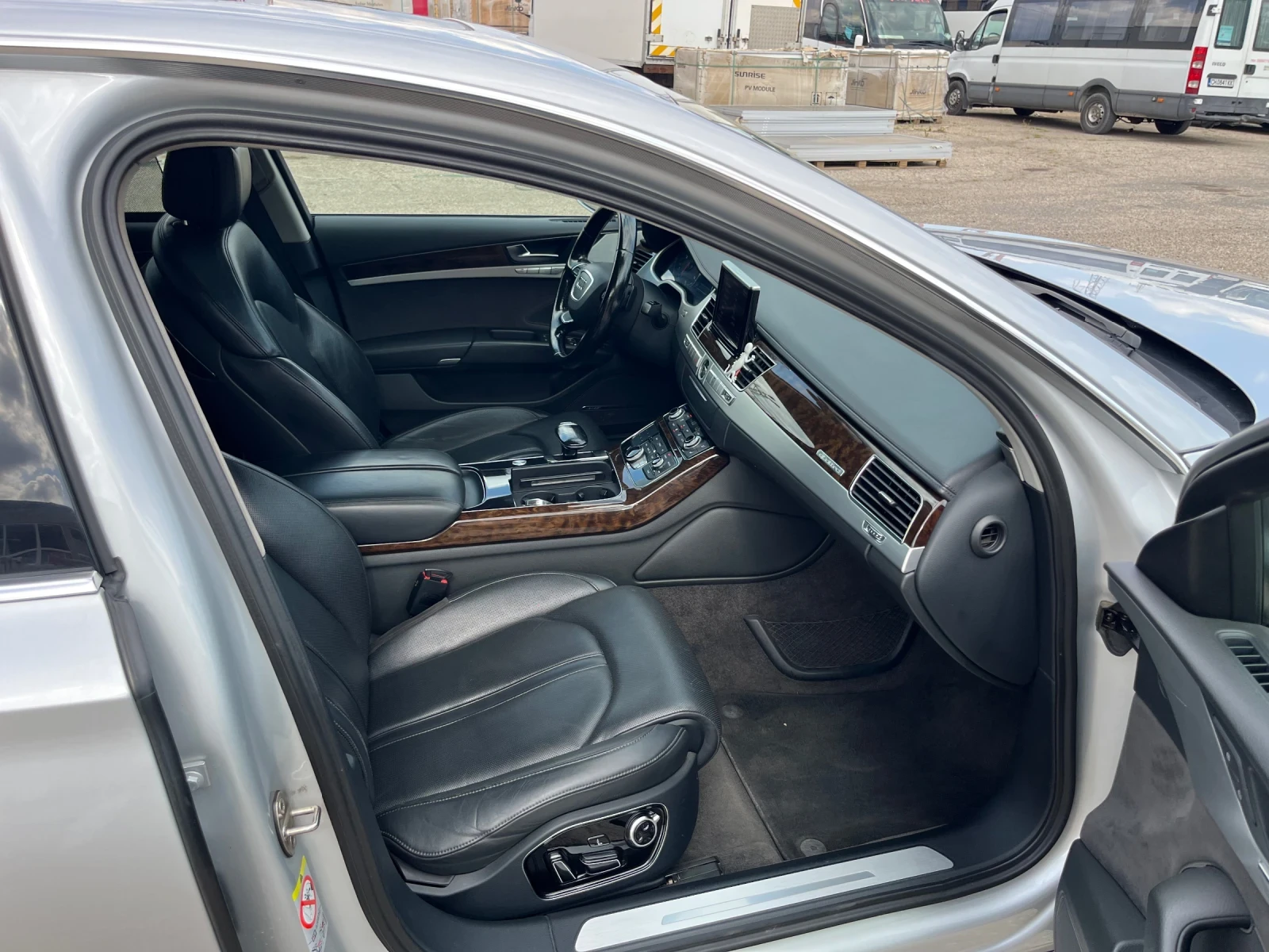 Audi A8 4.2 TDI FULL LED EXCLUSIVE - изображение 9