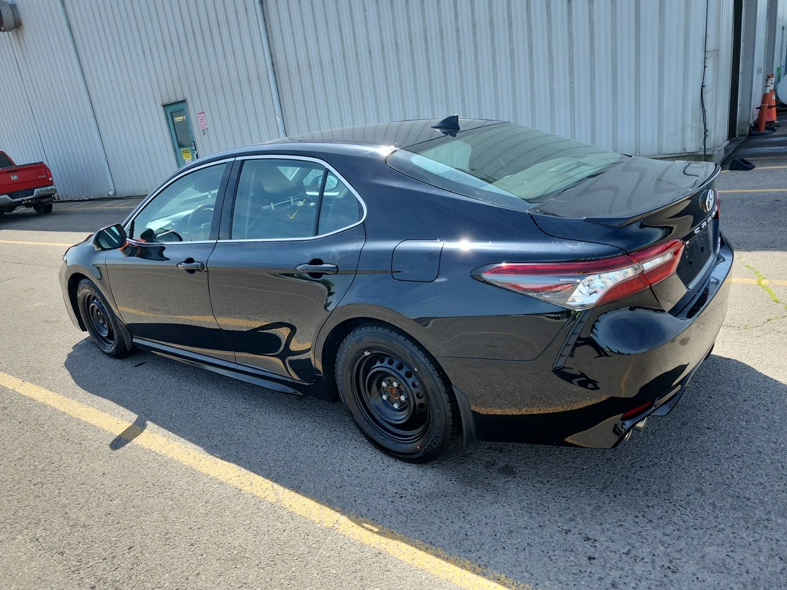 Toyota Camry * CARFAX * ОПЦИЯ ЗА ФИНАНСИРАНЕ  - изображение 4