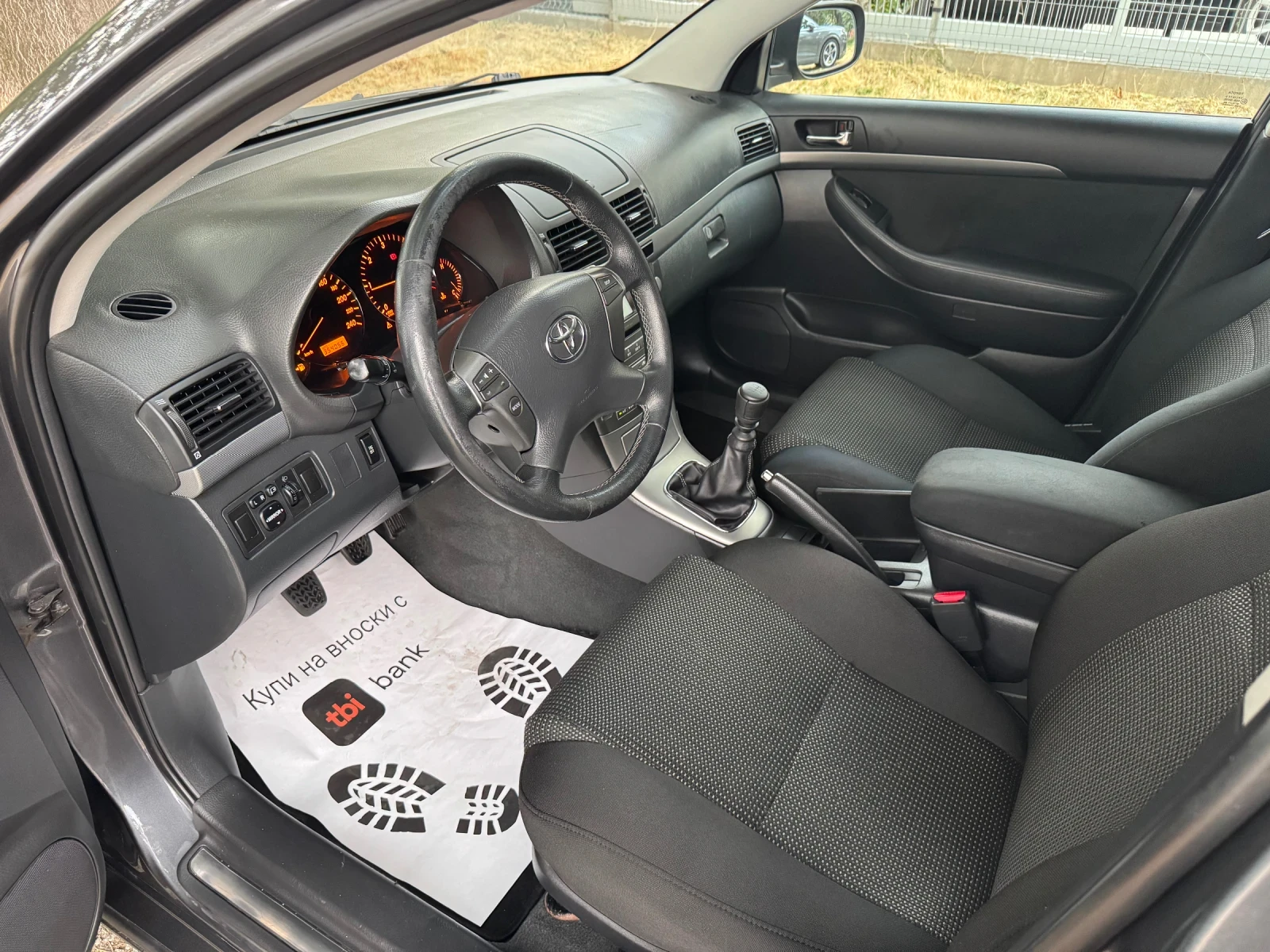 Toyota Avensis 2.2D4D FaceLift - изображение 9