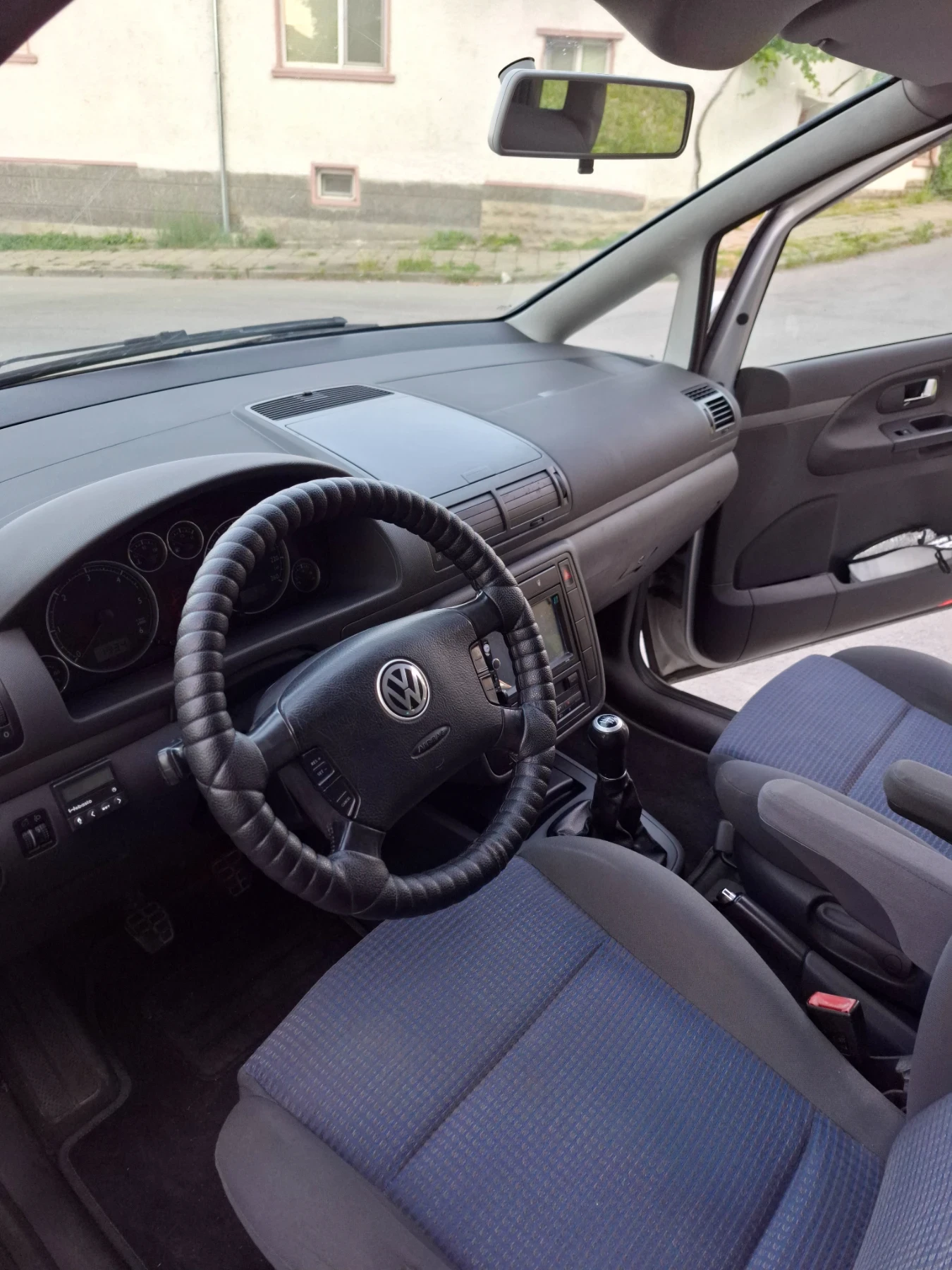 VW Sharan 1.9 4motion - изображение 8