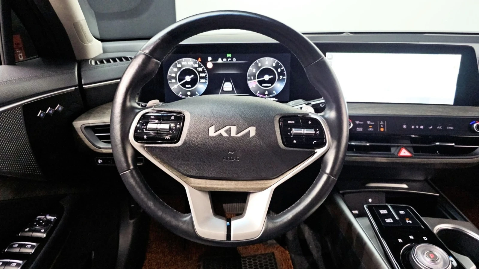 Kia K8 TRENDY/3.5LPG/ДЖОЙСТИК/DISTRONIC/LANE ASSIST/ - изображение 7