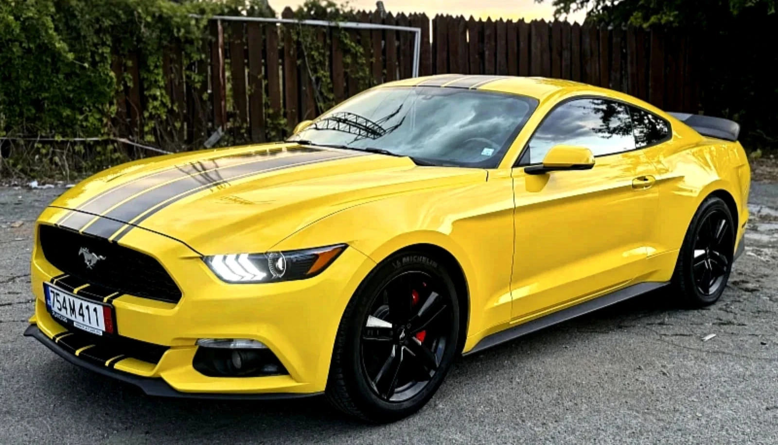 Ford Mustang 2.3 Eco boost  - изображение 2