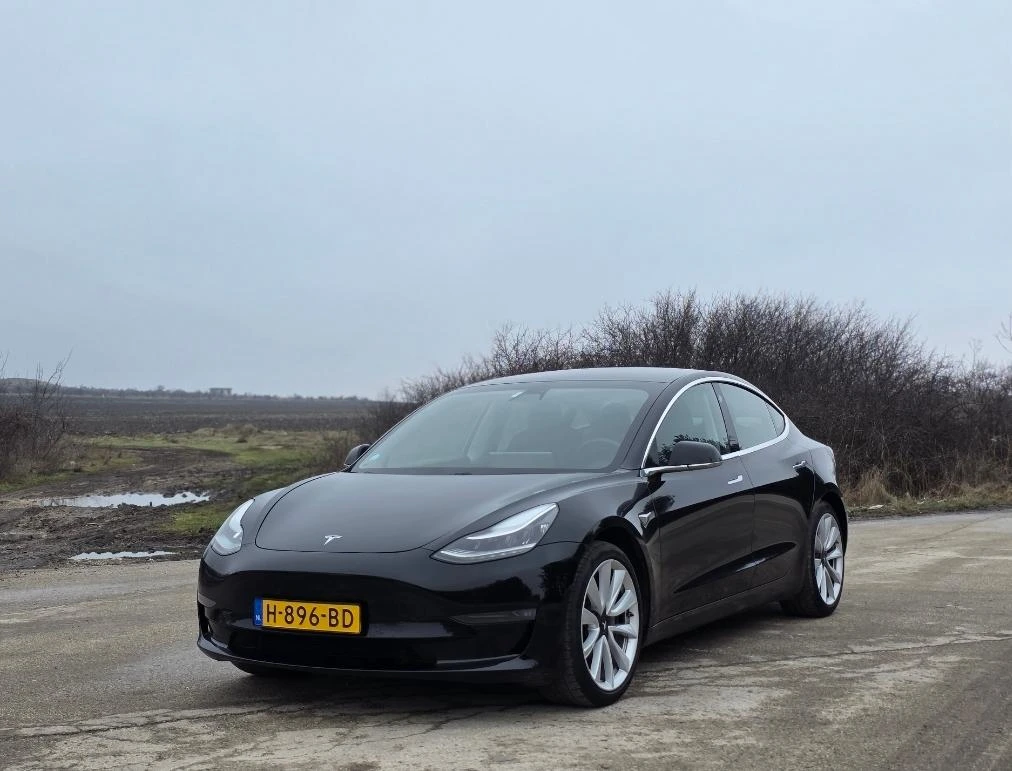 Tesla Model 3  4�4 ���������� Long Range | Mobile.bg � ����������� 1