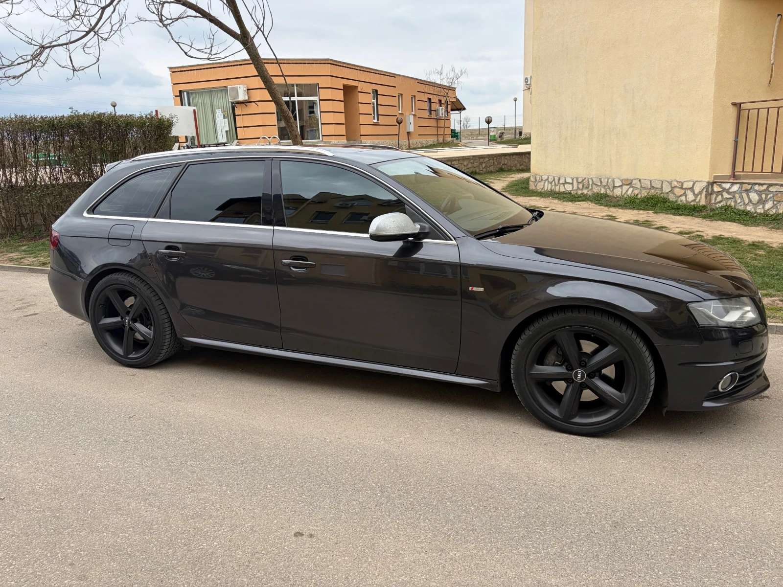 Audi A4 3.0 quattro, снимка 2 - Автомобили и джипове - 53692154