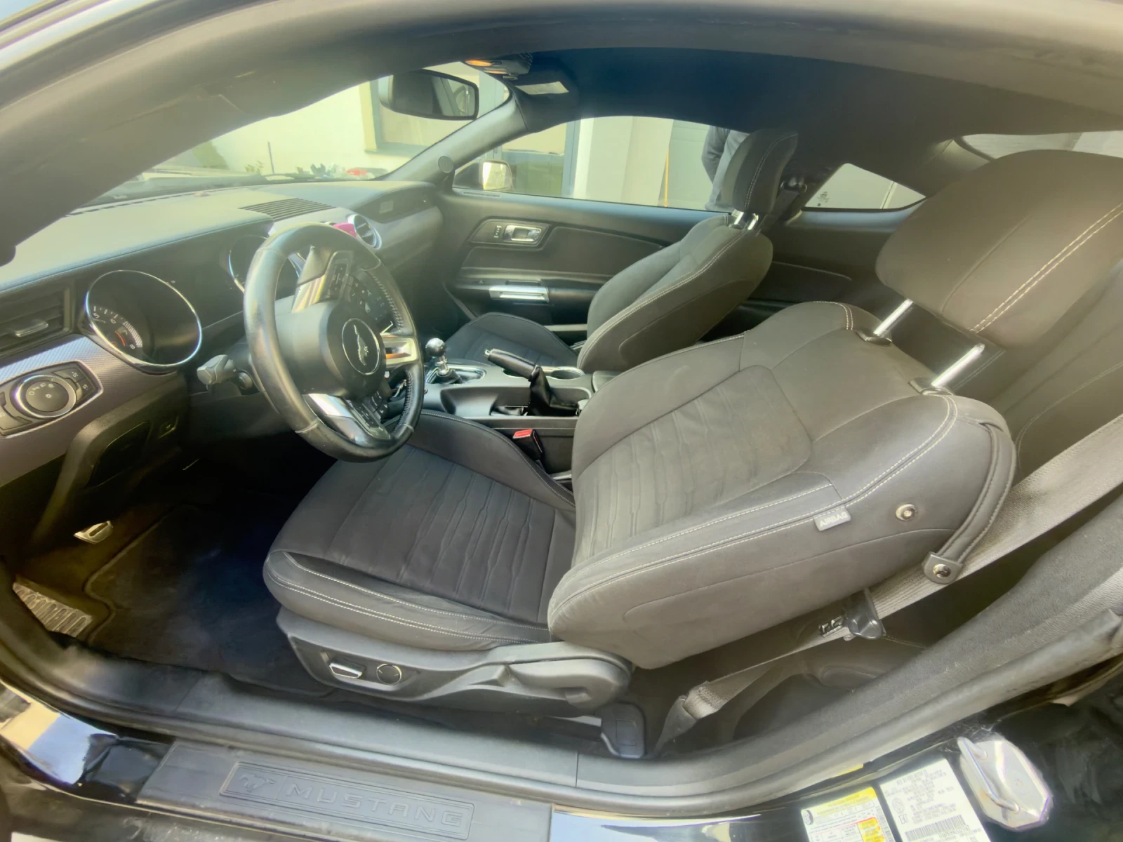 Ford Mustang, снимка 8 - Автомобили и джипове - 53983870