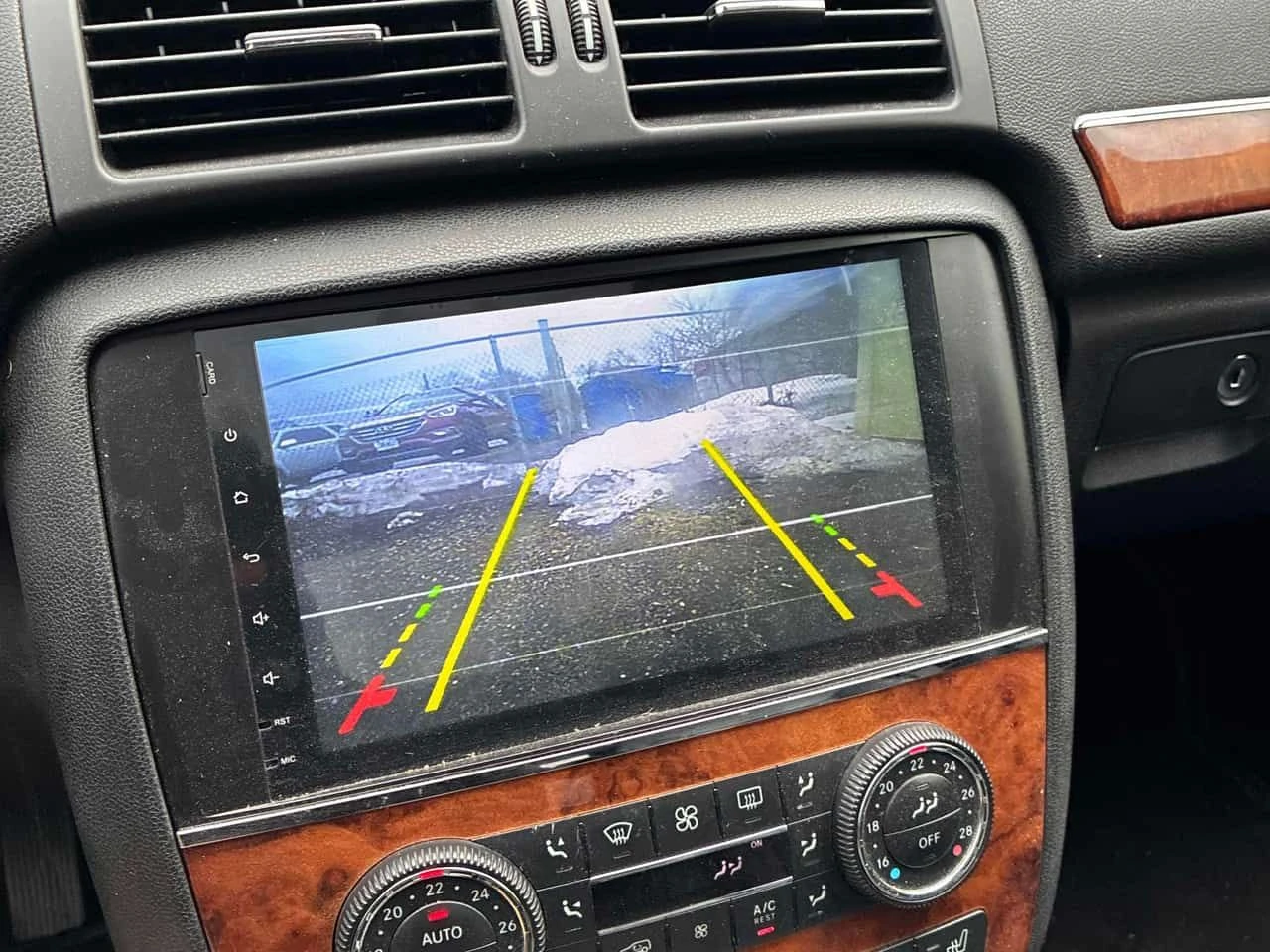 Mercedes-Benz R 500 5.0L 4MATIC * ПОДГРЕВИ* ПАНОРАМА* КАМЕРА* , снимка 12 - Автомобили и джипове - 53991075