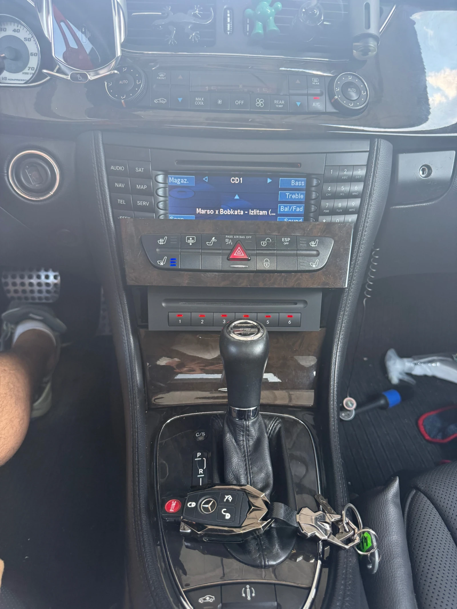 Mercedes-Benz CLS 550 С ГАЗ и АМГ пакет, снимка 11 - Автомобили и джипове - 54894976
