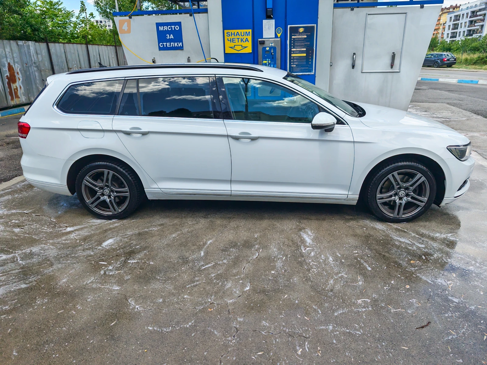 VW Passat, снимка 4 - Автомобили и джипове - 55166438