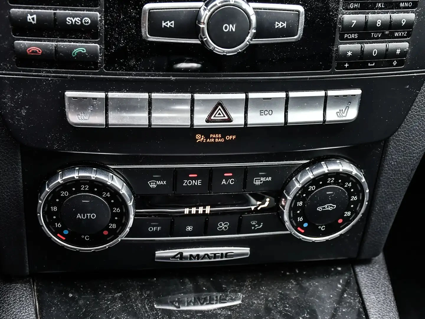 Mercedes-Benz C 300 4MATIC* AMG* ����* �������* PANO | Mobile.bg � ����������� 13