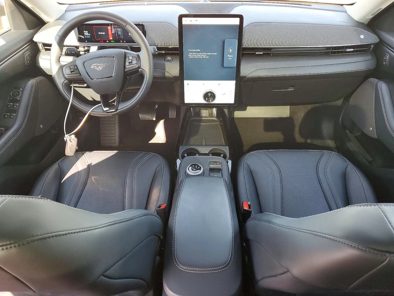 Ford Mustang Mach-E Premium, снимка 8 - Автомобили и джипове - 55469209