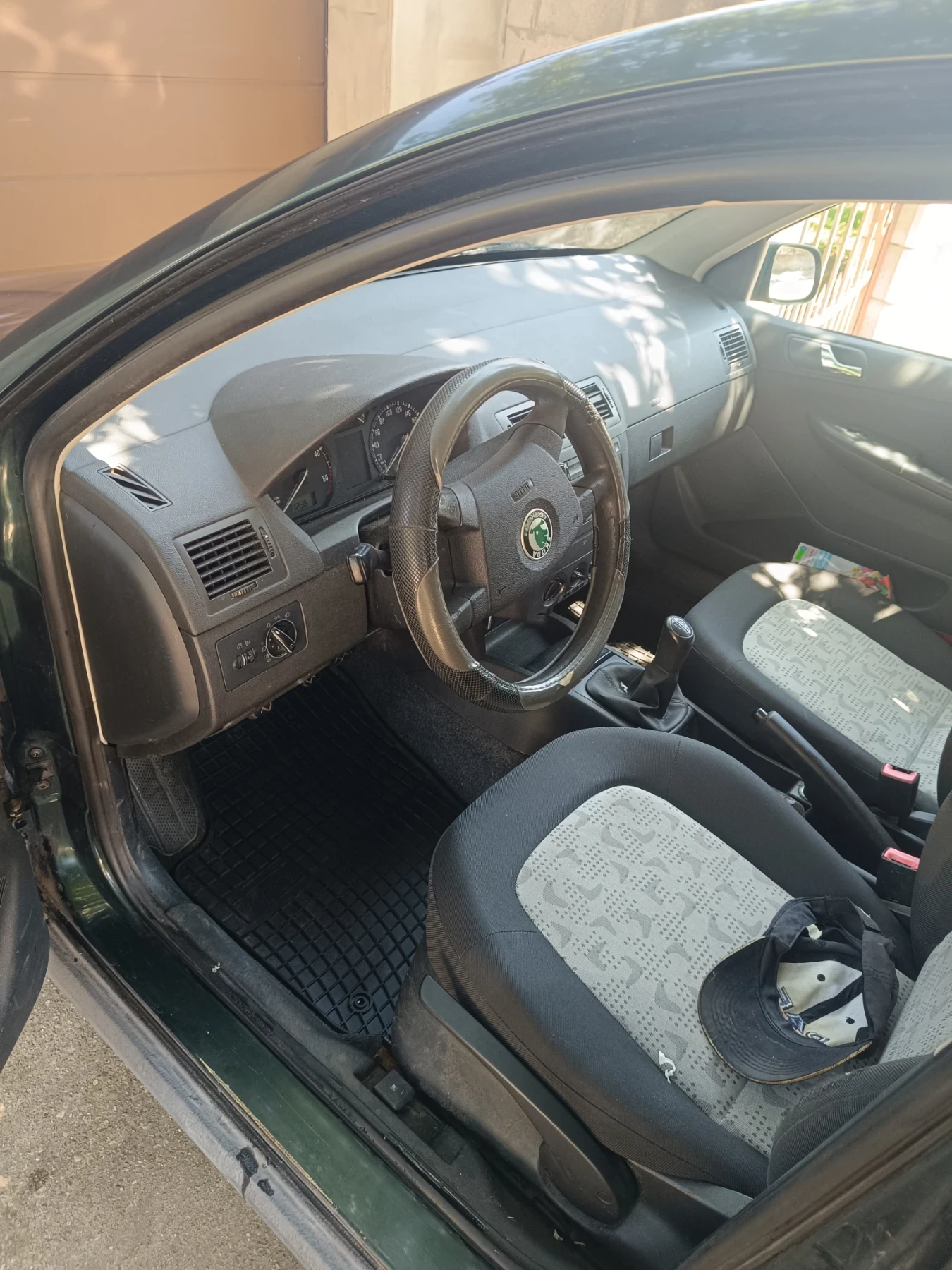 Skoda Fabia Комби, снимка 2 - Автомобили и джипове - 55499512