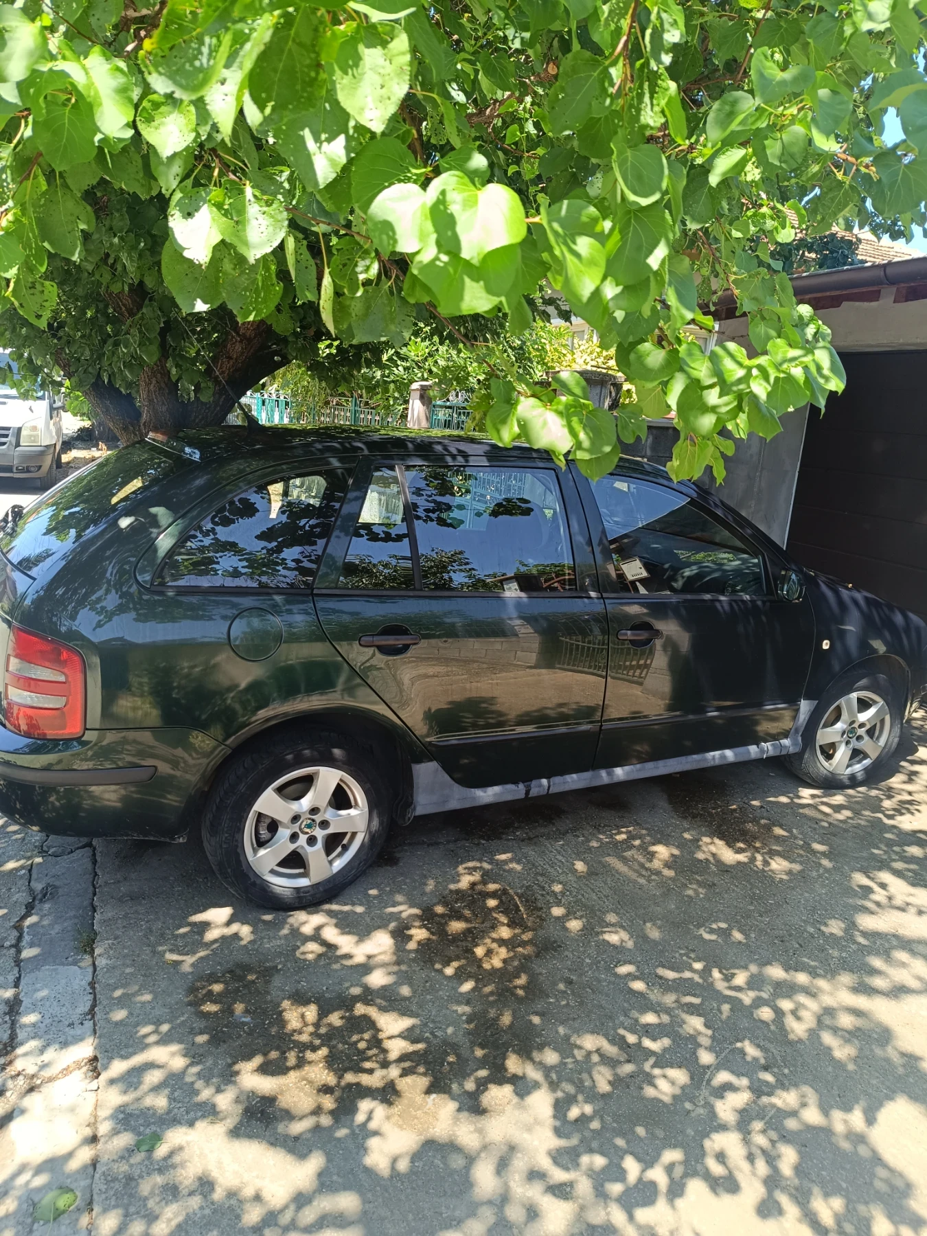 Skoda Fabia Комби, снимка 5 - Автомобили и джипове - 55499512