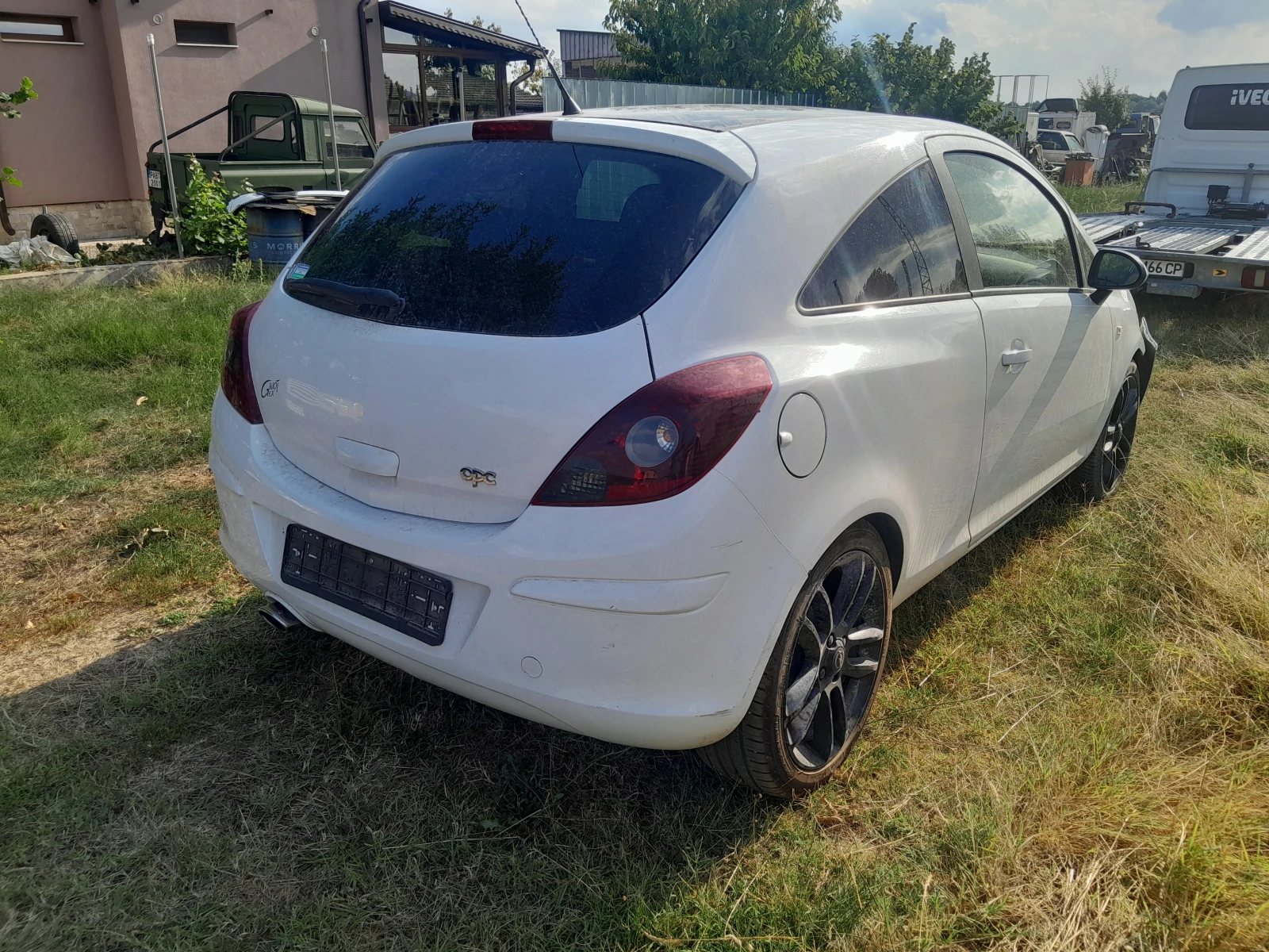 Opel Corsa 1.3 , снимка 3 - Автомобили и джипове - 55867949
