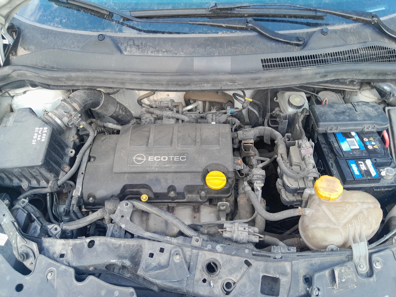 Opel Corsa 1.3 , снимка 6 - Автомобили и джипове - 55867949