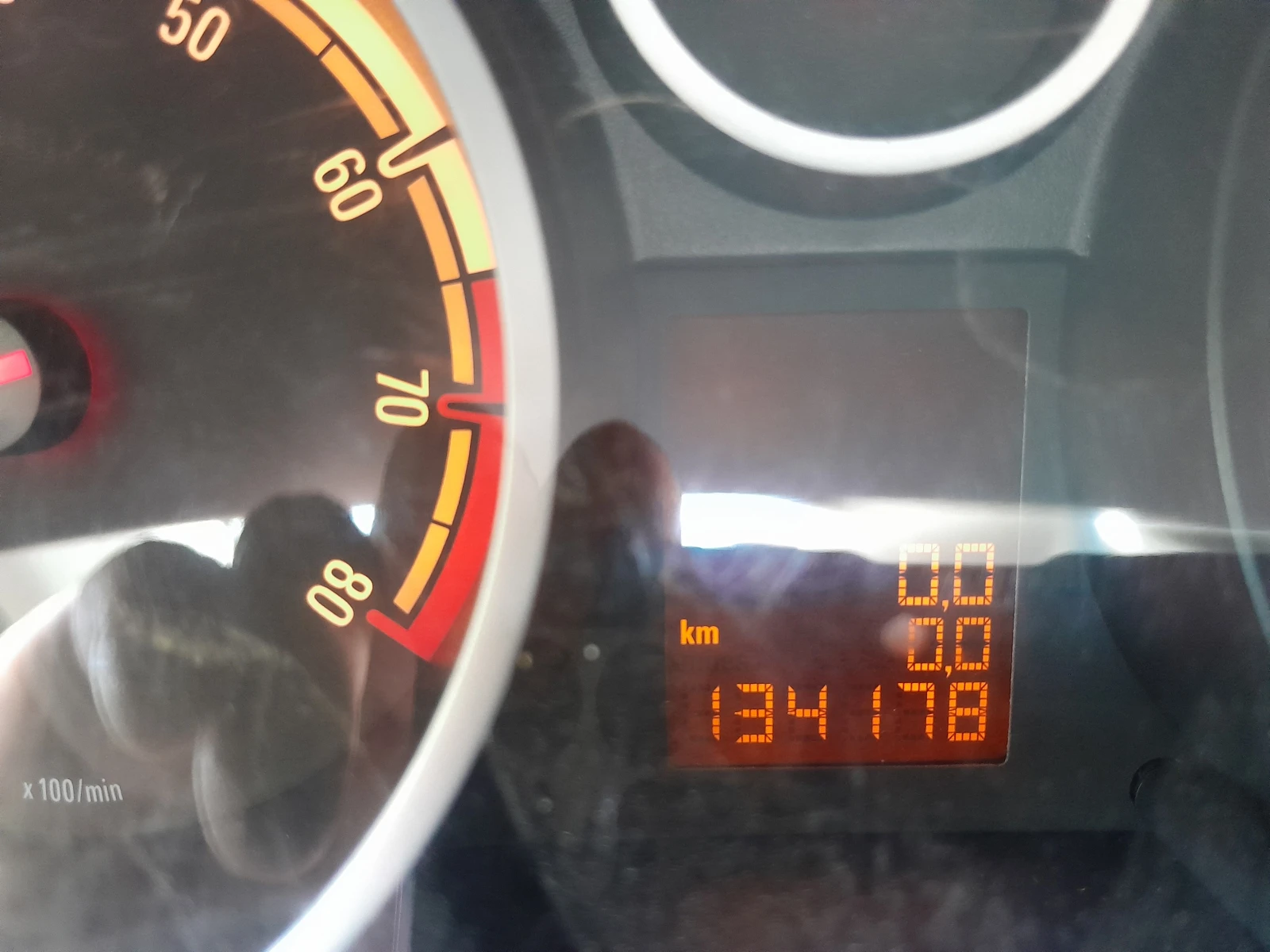 Opel Corsa 1.3 , снимка 8 - Автомобили и джипове - 55867949