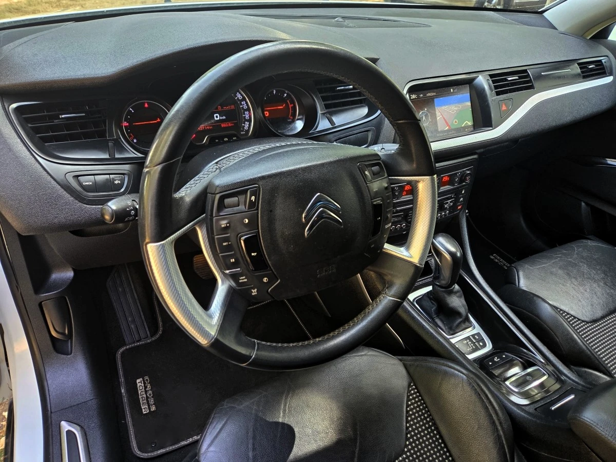 Citroen C5 2.2HDI 204hp CrossTourer/FACELIFT/NAVI/LED, снимка 8 - Автомобили и джипове - 55880671