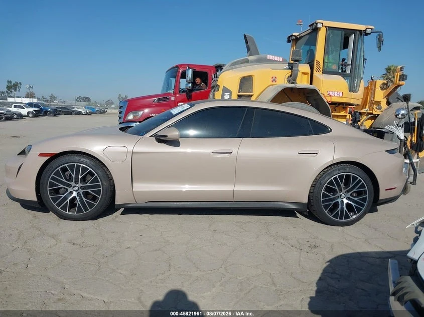 Porsche Taycan, снимка 12 - Автомобили и джипове - 55888540